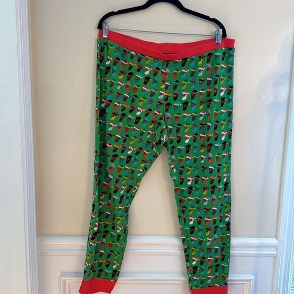 Women’s Plus Size Holiday PJ’s - Picture 6 of 9